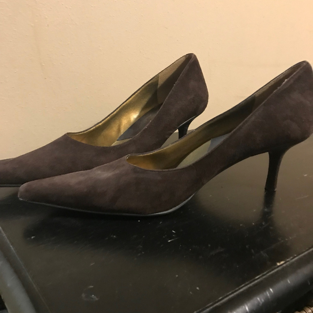 Nine West shoe